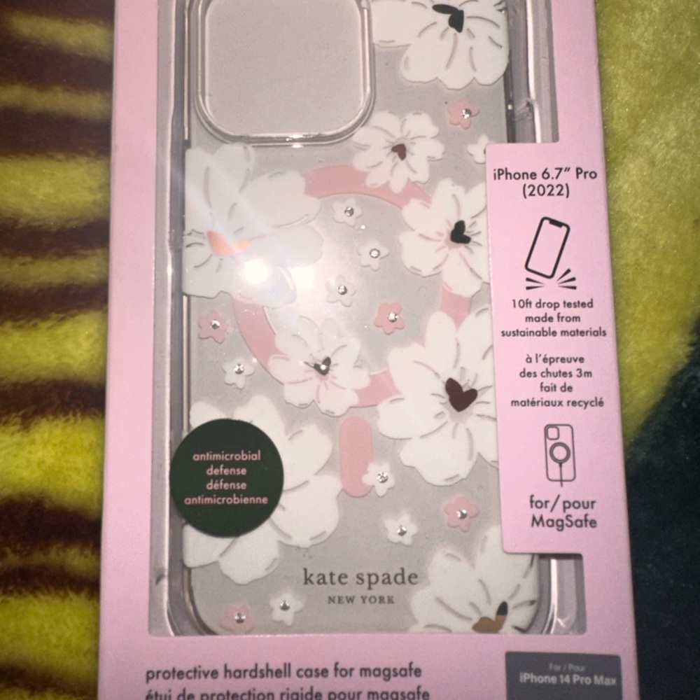 Kate spade iPhone 14 pro max wrong size for my phone so I don’t need it